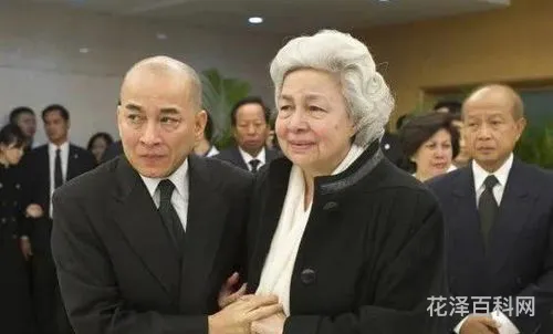 莫尼列西哈努克，诺罗敦·西哈努克老婆
