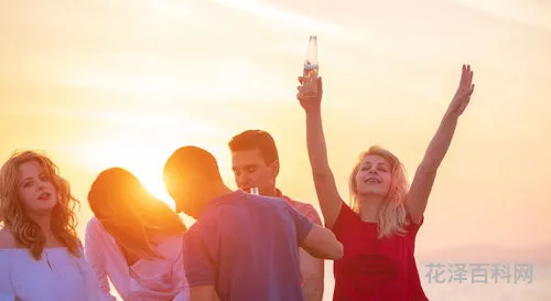 七夕幽默高情商的句子 情人节怎么过幽默回答