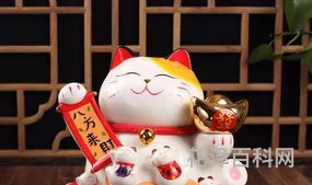 招财猫举左手 左手招财还是右手招财