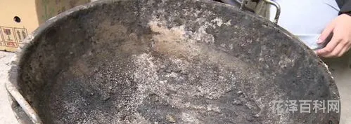 烧烤适合水泥地还是沙地，地暖用沙水泥好还是石子好
