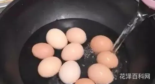 鸡蛋煮几分钟，白煮蛋冷水下锅10分钟好吗