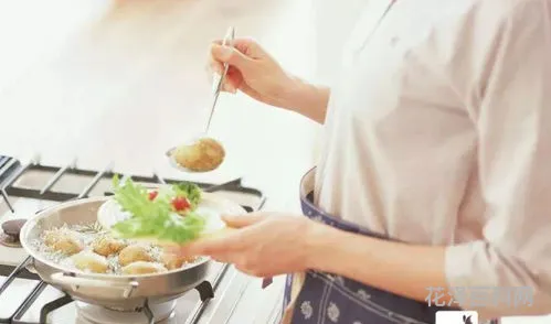 饭后不宜马上洗热水澡