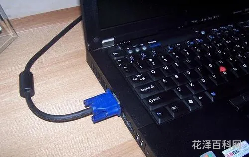 笔记本连电视，笔记本插了HDMI线怎么投屏