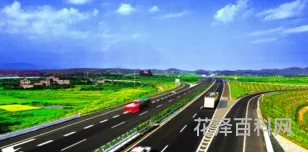 端午高速公路免费吗?，端午节放假要收过路费吗