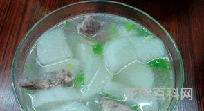 白萝卜排骨汤的做法，白萝卜煲汤最佳搭配