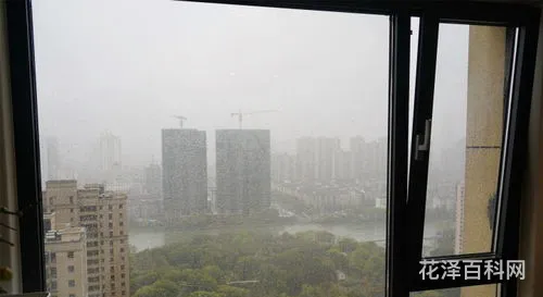窗明几净的几怎么读，窗明几净的成语用法