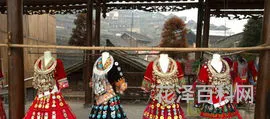 苗族的服饰特点