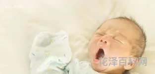 宝宝睡觉不安稳