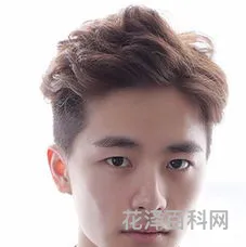 方脸适合的发型男 大圆脸男生适合什么发型