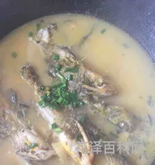 黄鱼汤的做法